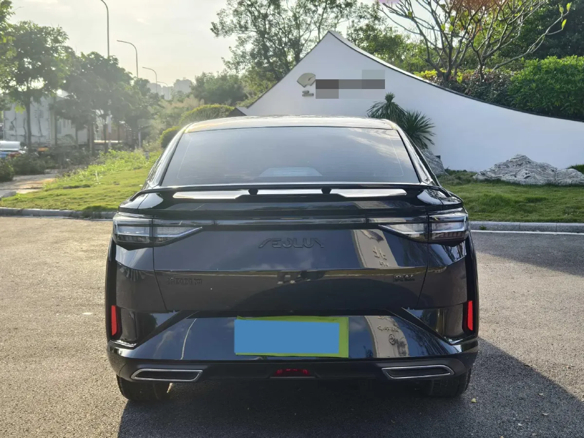 2023 DongFeng Aeolus YiXuan 1.5L 125HP L4 6DCT,autocango,china used car exporter,china ev exporter,chinese used car exporter,chinese used ev exporter