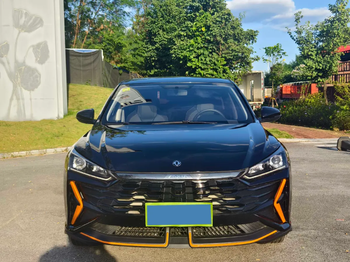 2023 DongFeng Aeolus YiXuan 1.5L 125HP L4 6DCT,autocango,china used car exporter,china ev exporter,chinese used car exporter,chinese used ev exporter