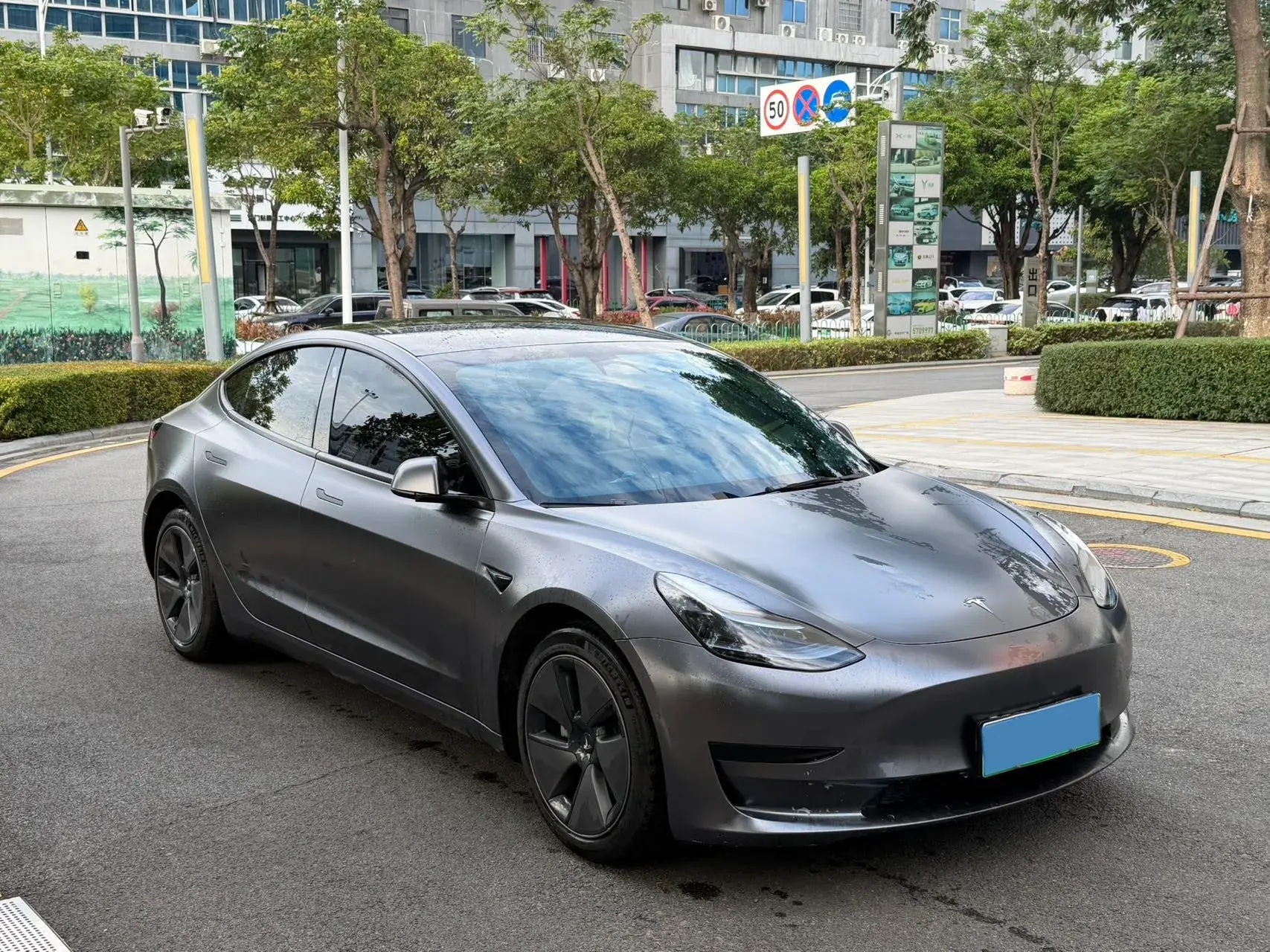 2022 TESLA MODEL thumbnail 3