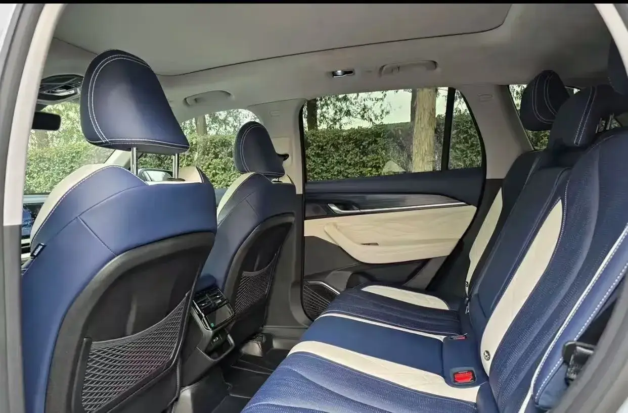 2022 GEELY MONJARO thumbnail 3