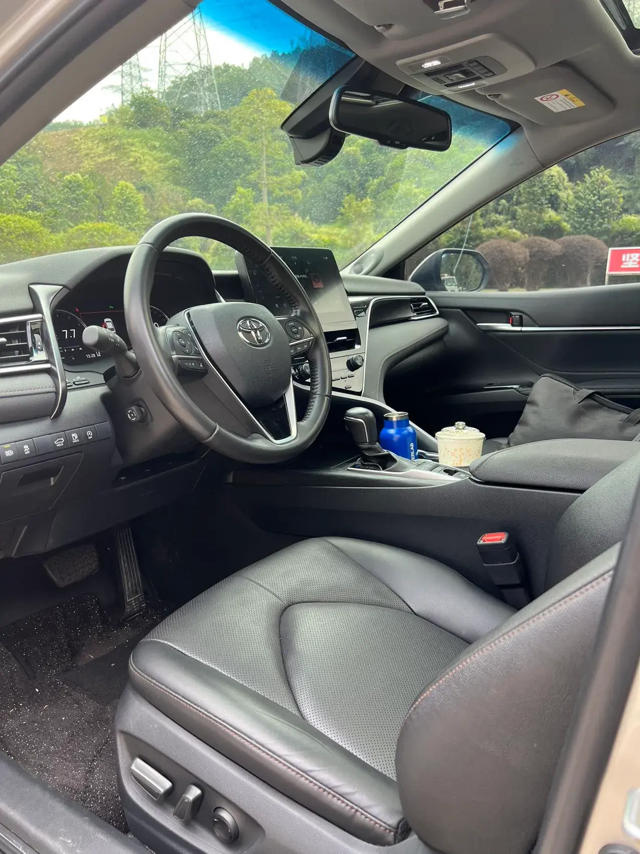 2021 TOYOTA CAMRY thumbnail 4