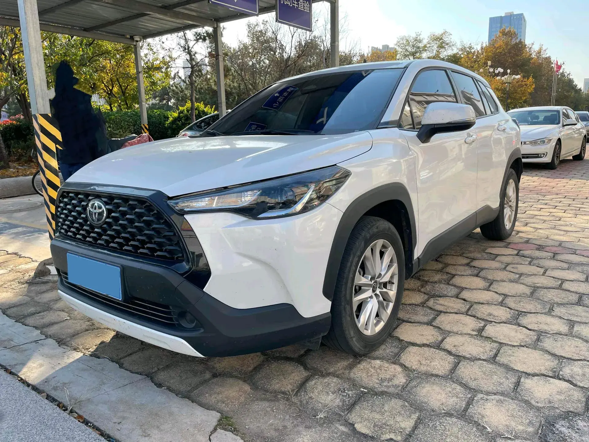 2023 TOYOTA COROLLA view 1