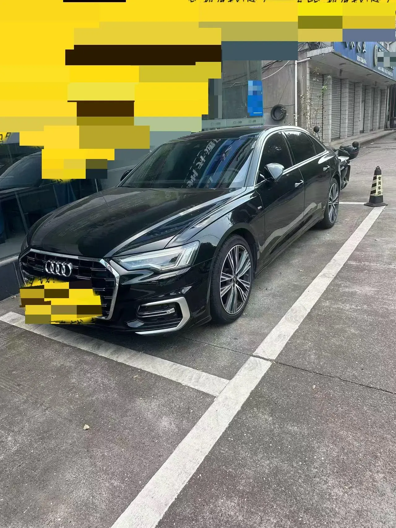 2023 AUDI A6L view 1