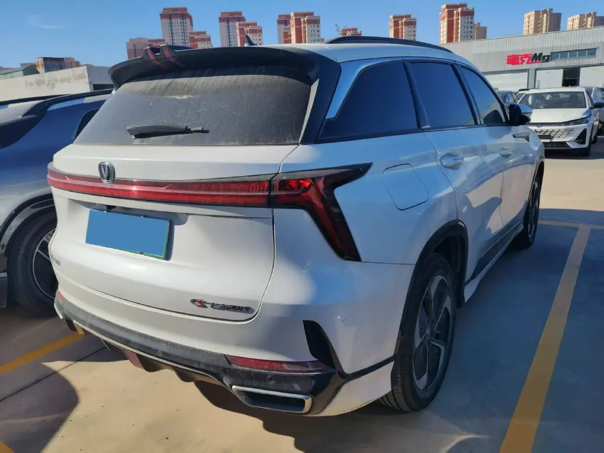 2023 ChangAn CS75 Plus iDD 1.5T 170HP L4 6TCT PHEV 28.39KWH,autocango,china used car exporter,china ev exporter,chinese used car exporter,chinese used ev exporter