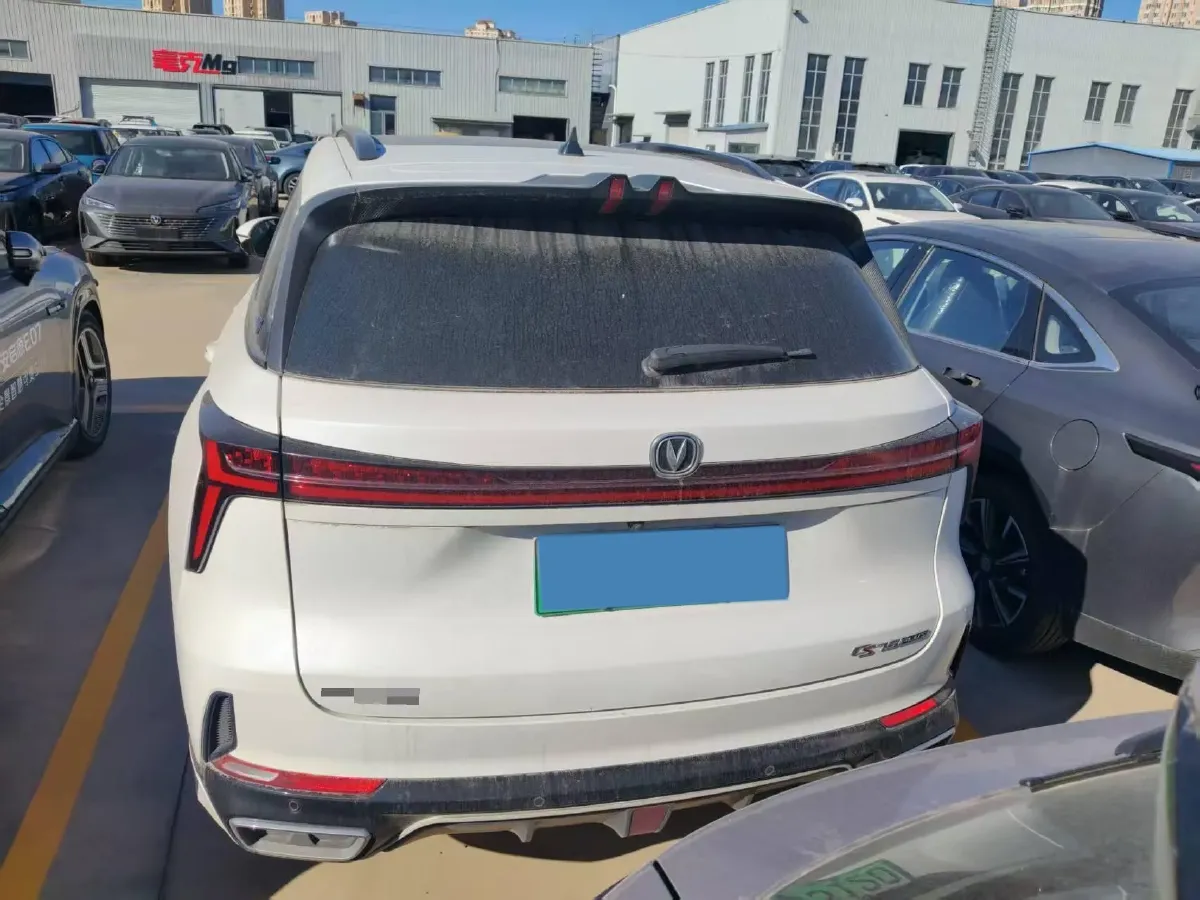 2023 ChangAn CS75 Plus iDD 1.5T 170HP L4 6TCT PHEV 28.39KWH,autocango,china used car exporter,china ev exporter,chinese used car exporter,chinese used ev exporter