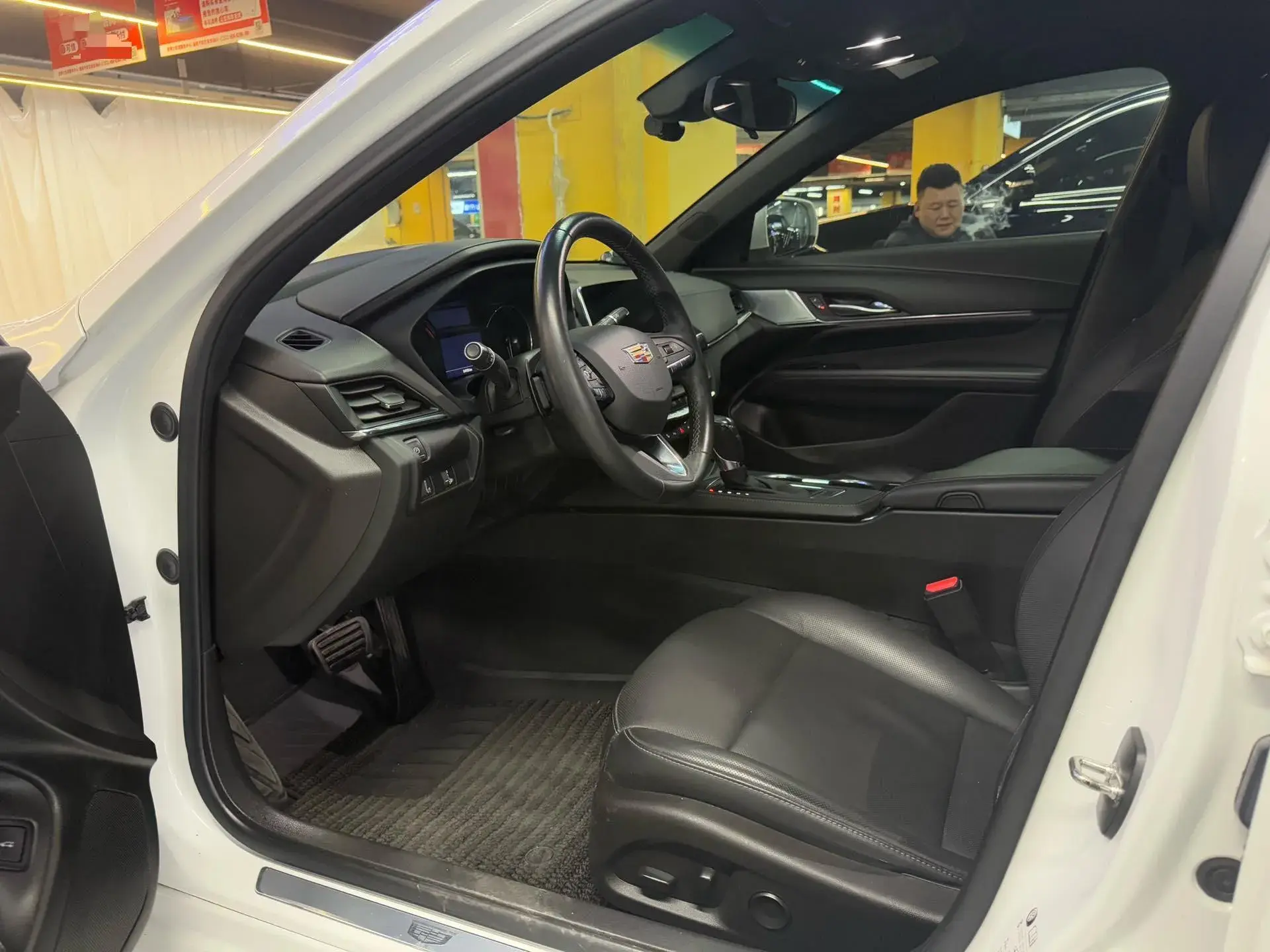 2023 CADILLAC CT4 thumbnail 3