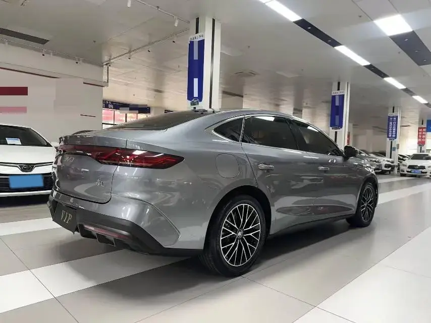 2024 BYD QIN thumbnail 3