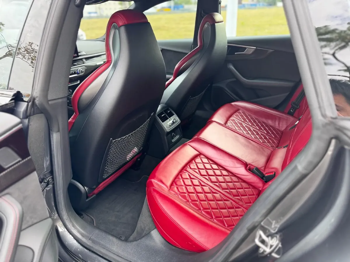 2020 Audi S5 3.0T 354HP V6 8AT,autocango,china used car exporter,china ev exporter,chinese used car exporter,chinese used ev exporter