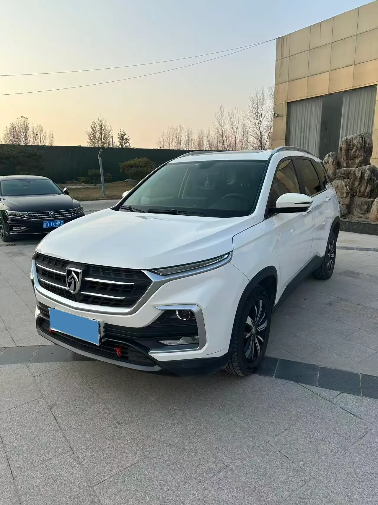 2019 BAOJUN 530 view 1