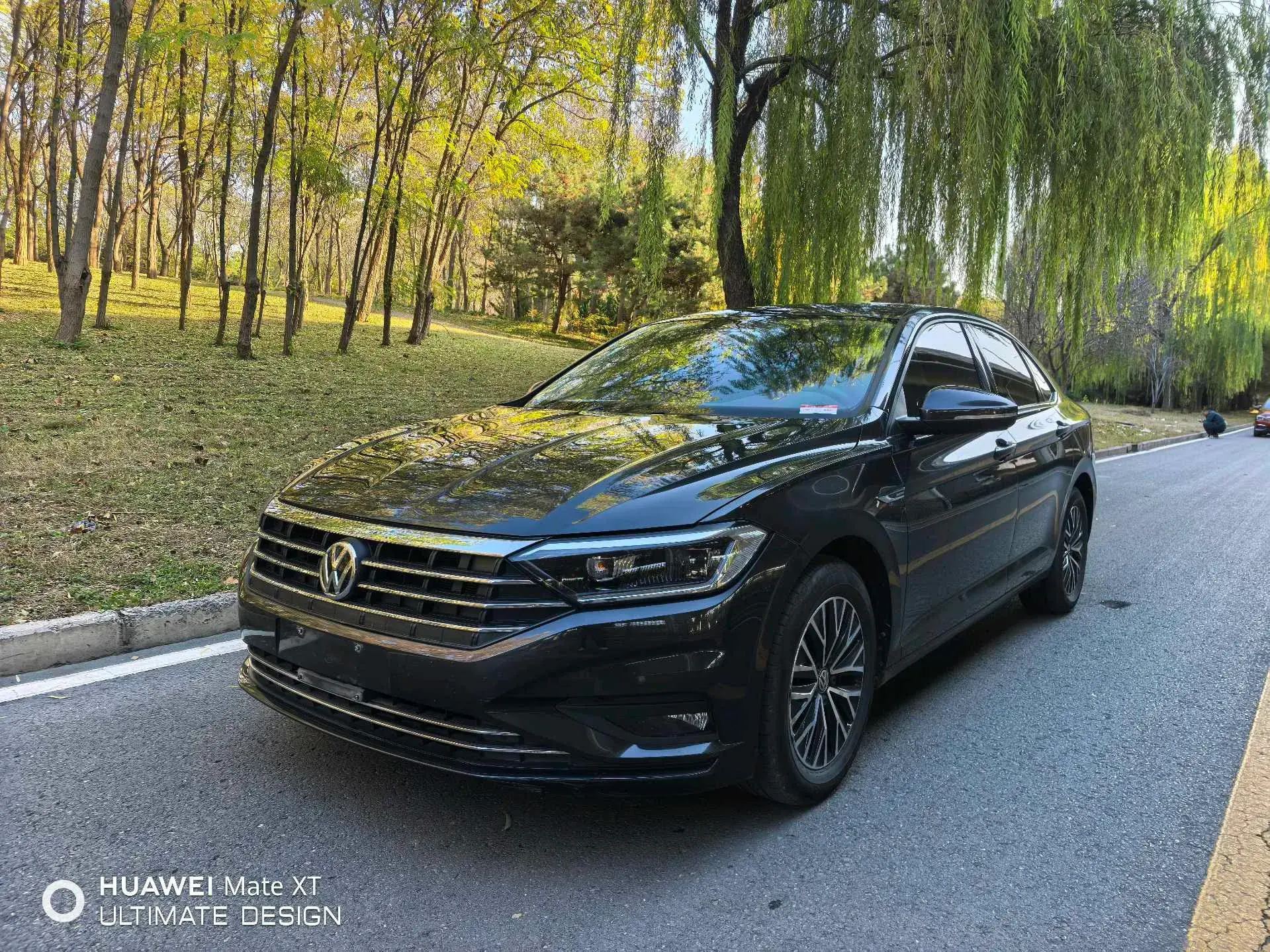 2020 VOLKSWAGEN SAGITAR view 1