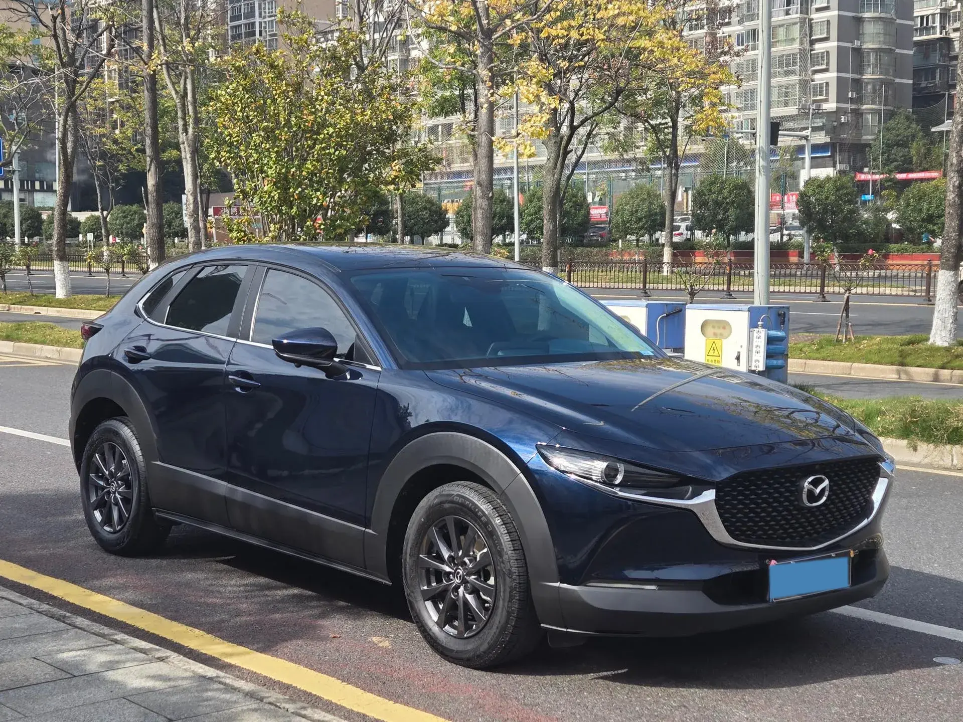 2021 MAZDA CX-30 thumbnail 3