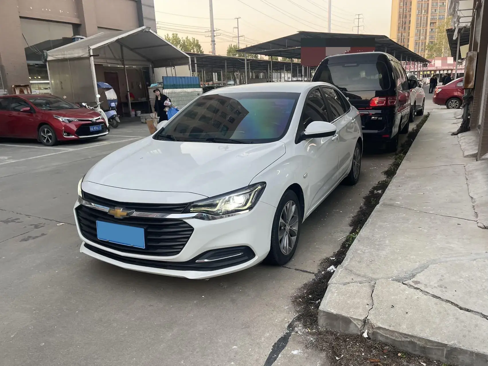 2021 CHEVROLET MONZA view 1