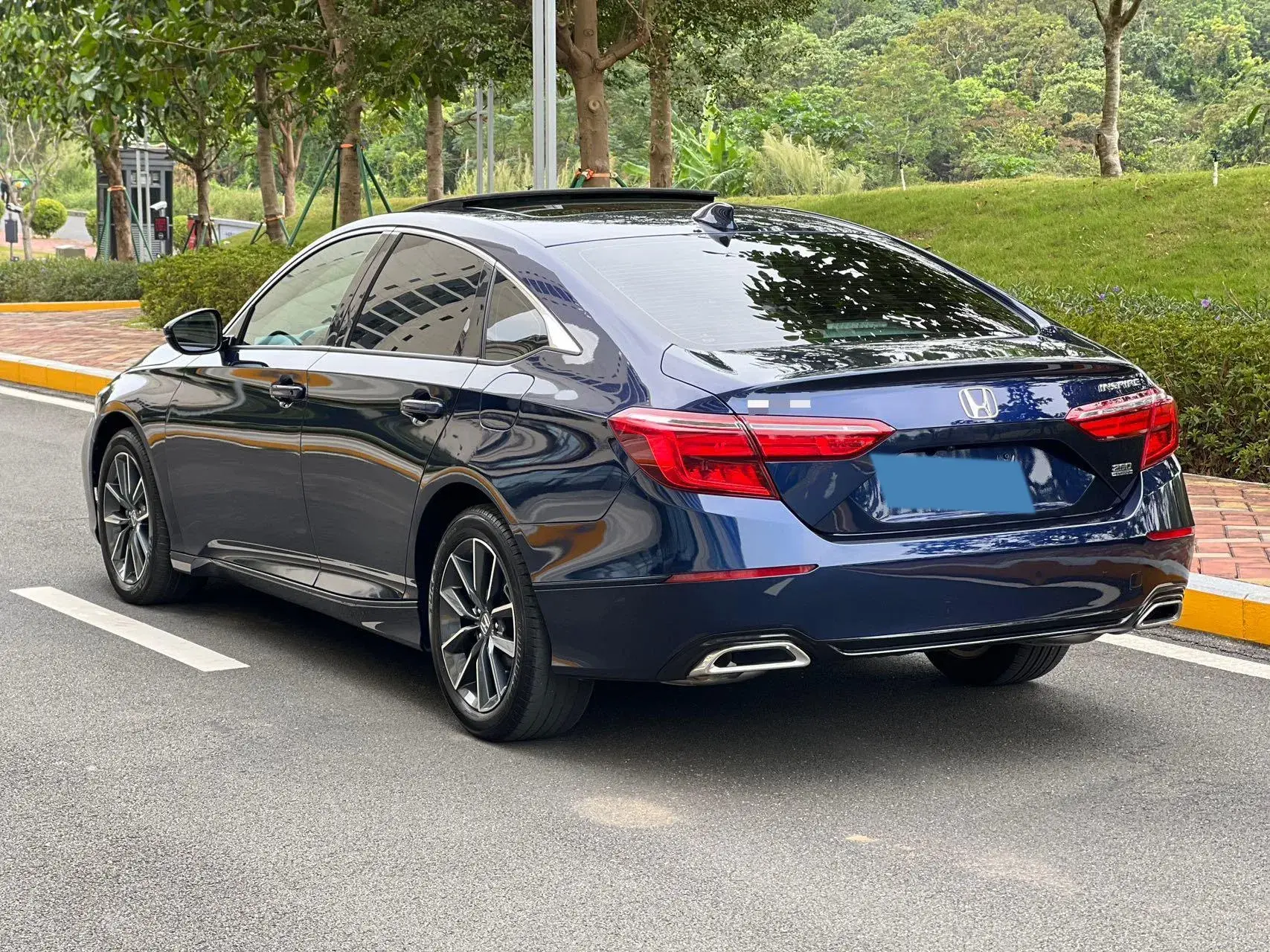 2022 HONDA INSPIRE thumbnail 4