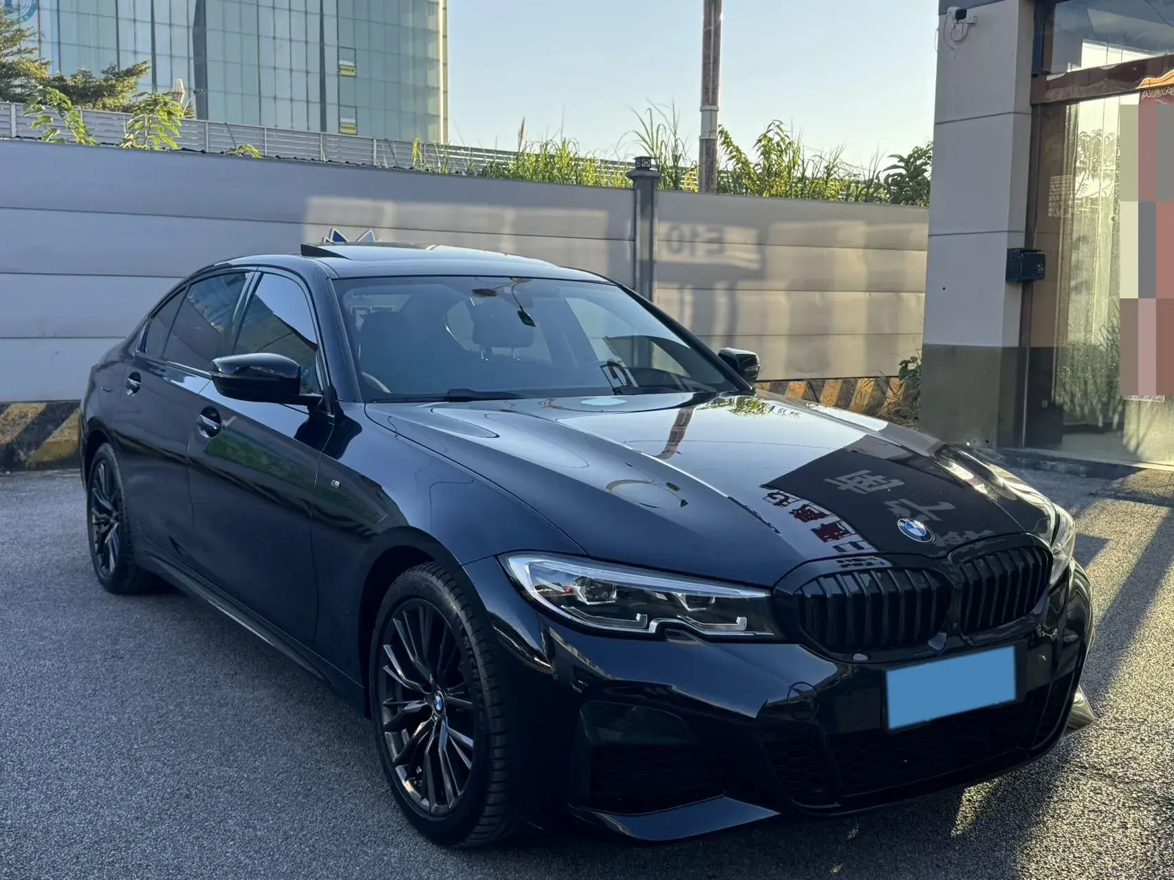 2020 BMW 3 thumbnail 2