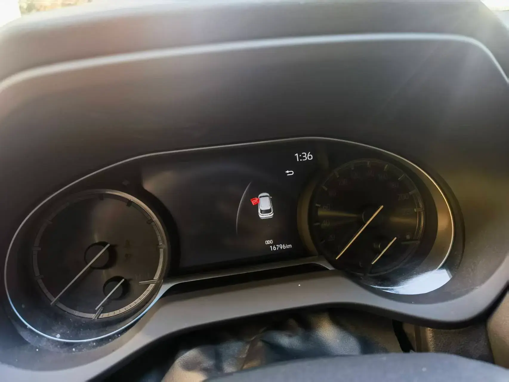 2022 TOYOTA HARRIER thumbnail 4