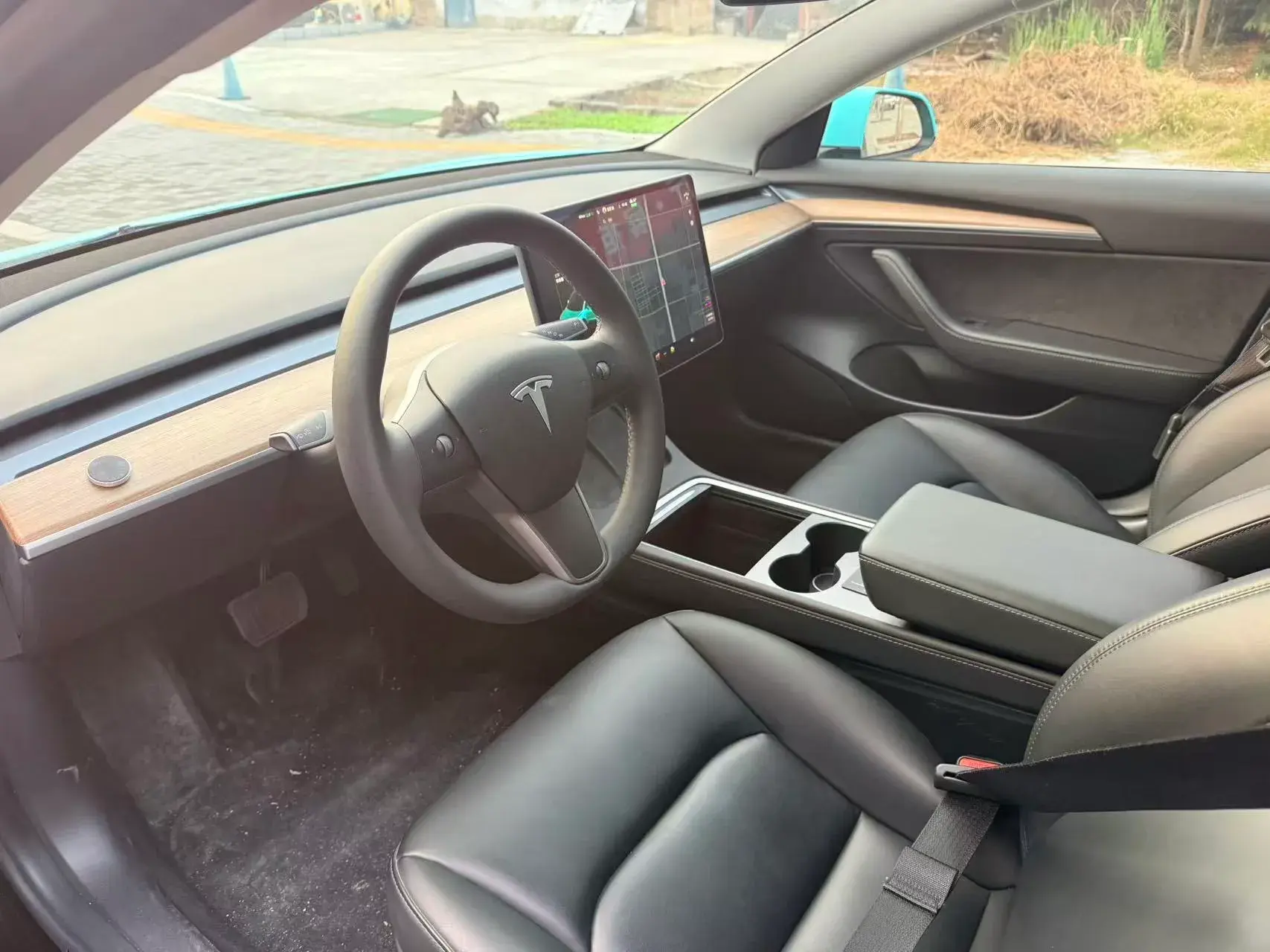 2021 TESLA MODEL thumbnail 4