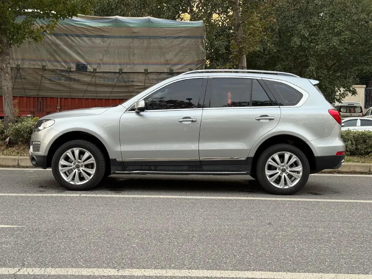 2017 Haval H8 2.0T 252HP L4 8AT,autocango,china used car exporter,china ev exporter,chinese used car exporter,chinese used ev exporter