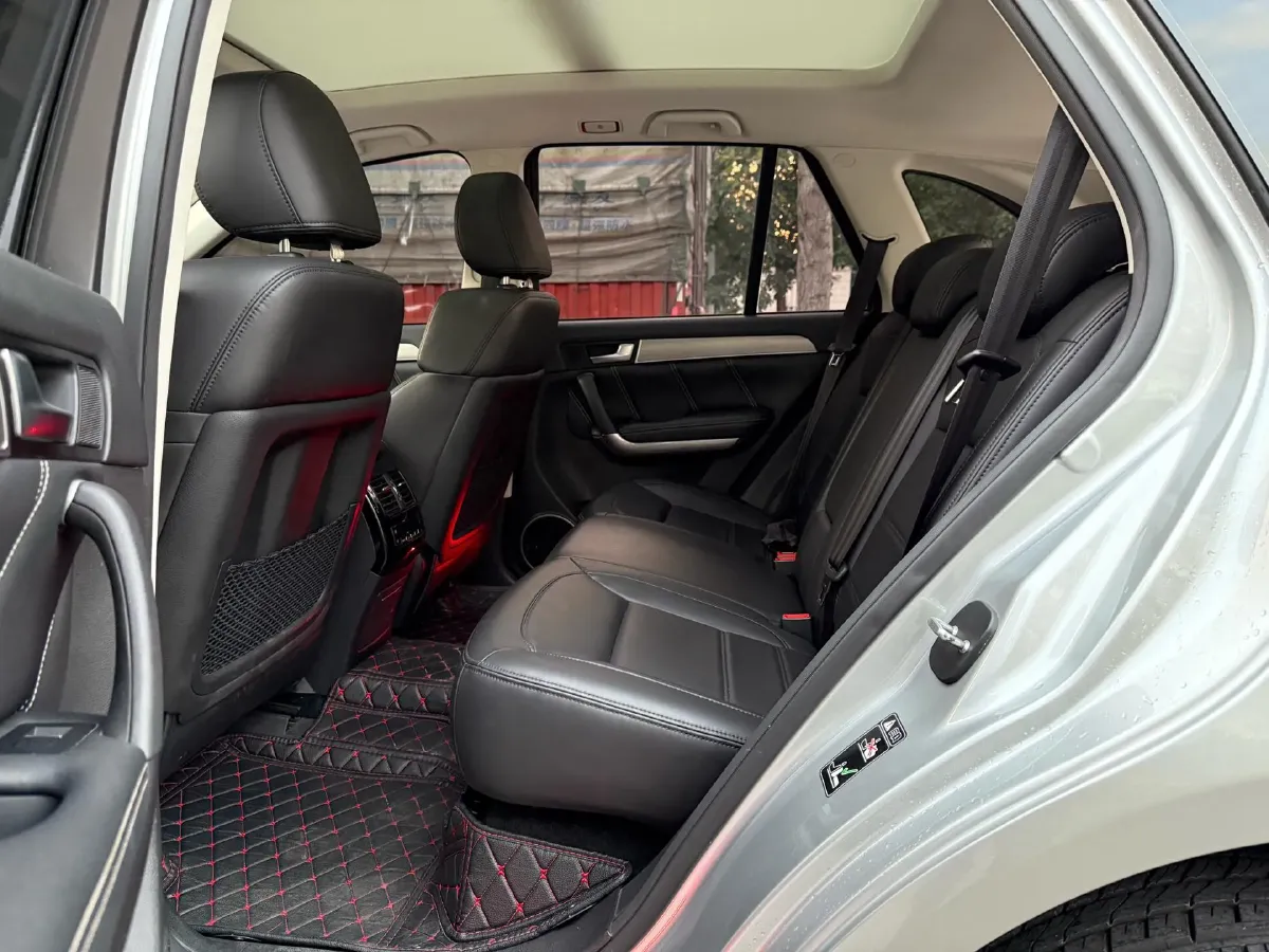 2017 Haval H8 2.0T 252HP L4 8AT,autocango,china used car exporter,china ev exporter,chinese used car exporter,chinese used ev exporter