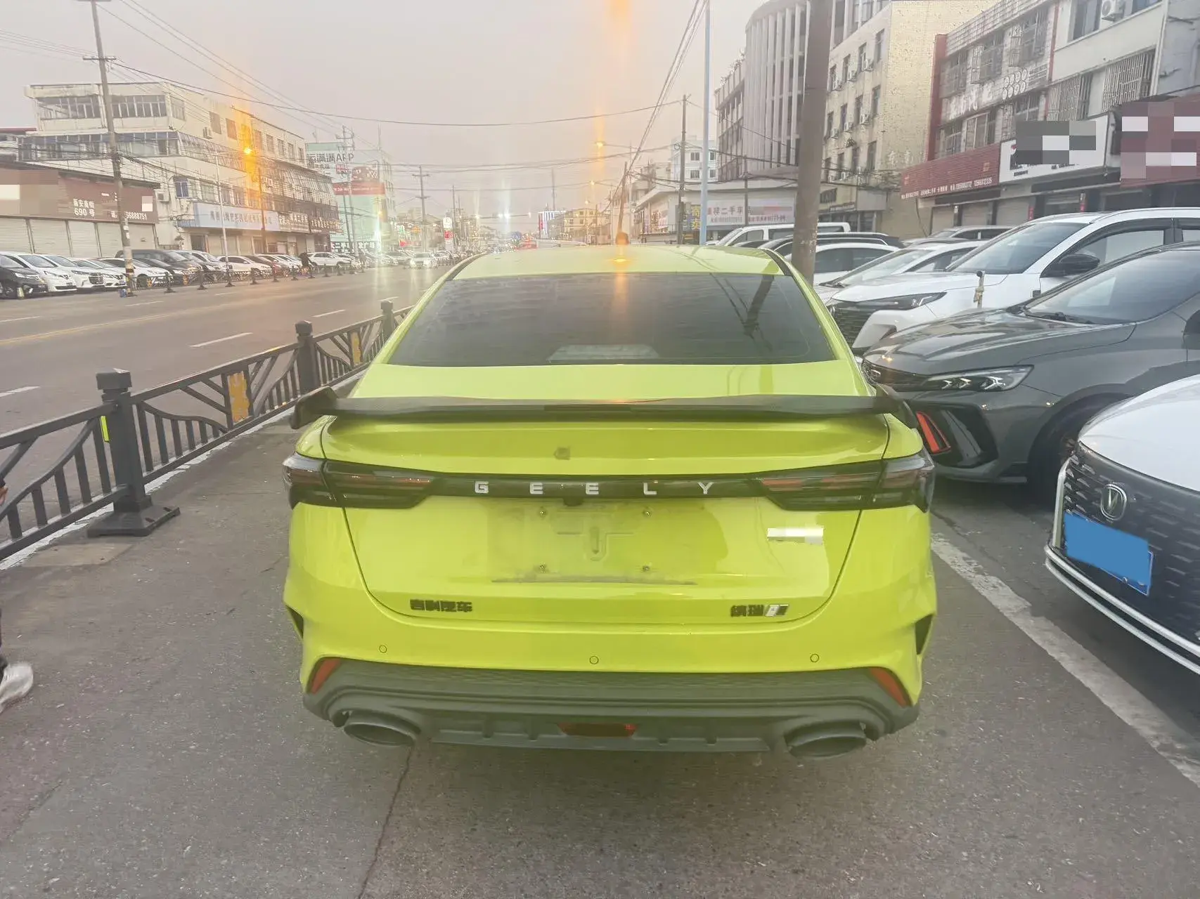 2022 GEELY BINRAY thumbnail 3