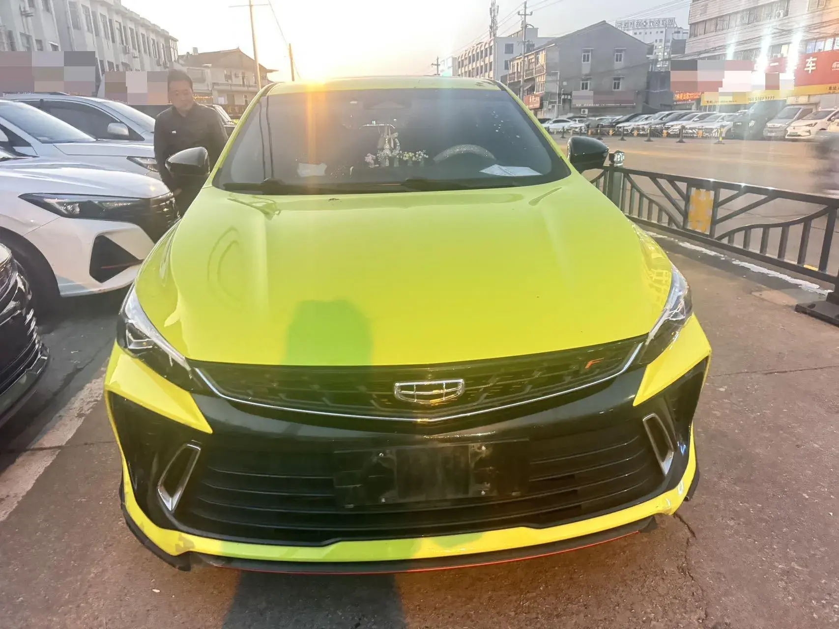 2022 GEELY BINRAY thumbnail 2