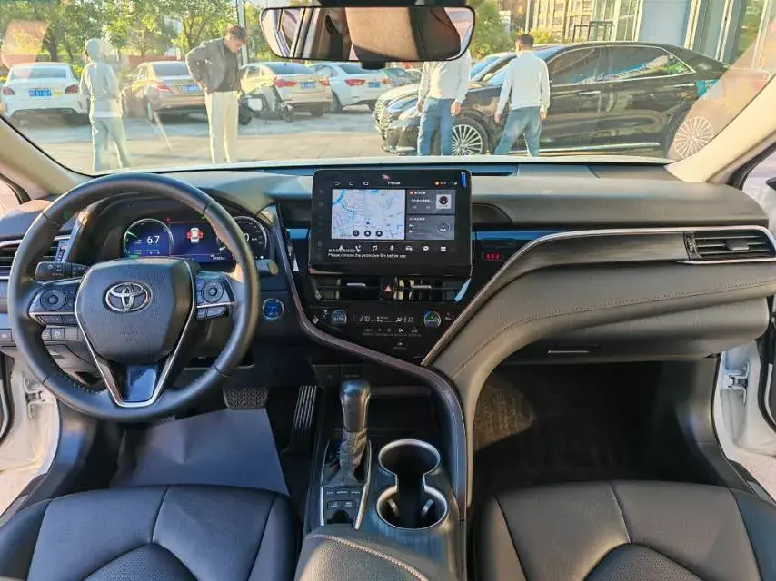 2023 TOYOTA CAMRY thumbnail 4