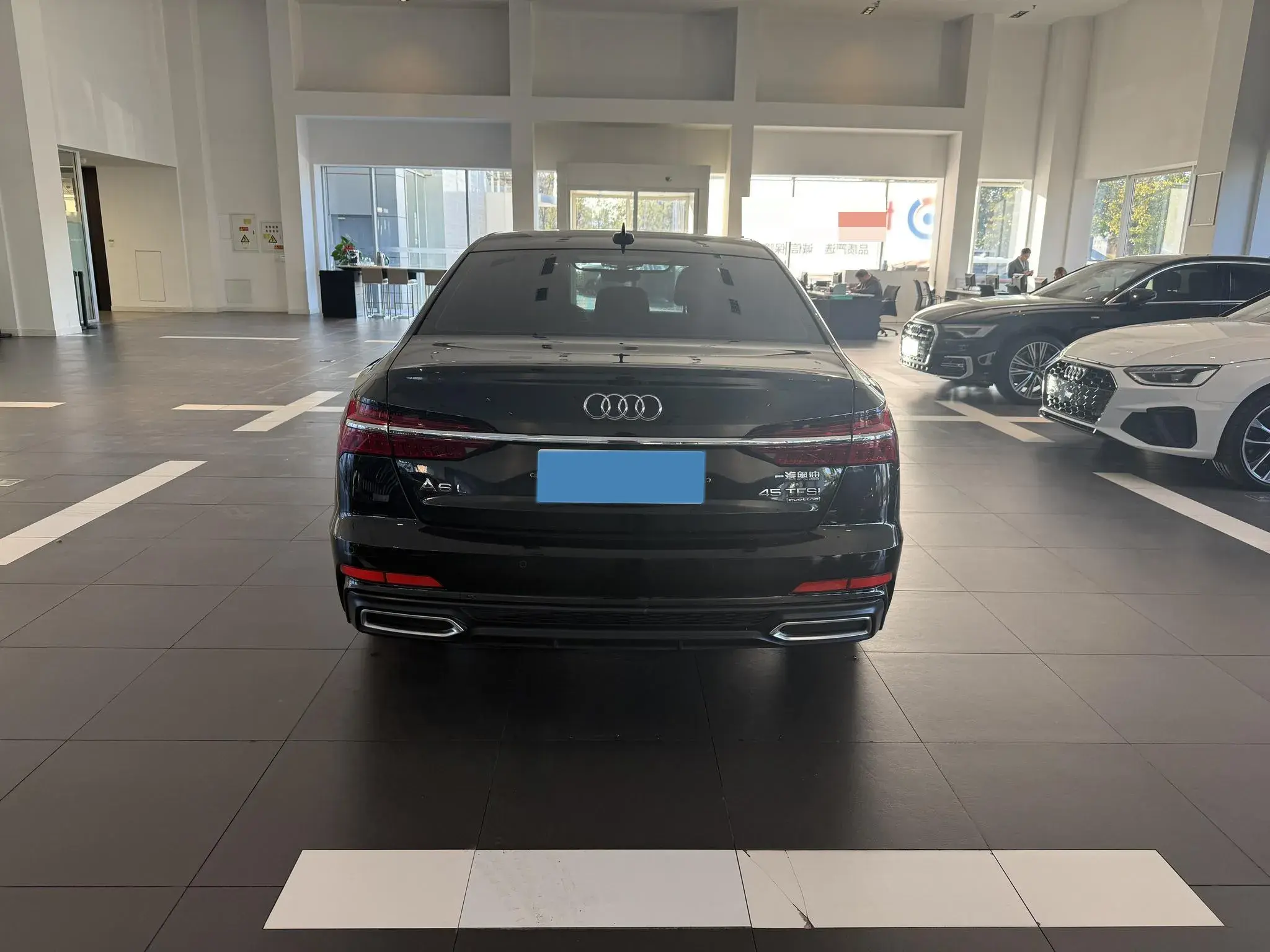 2019 AUDI A6L thumbnail 2