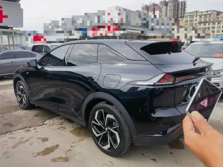 2024 DEEPAL S07 thumbnail 4