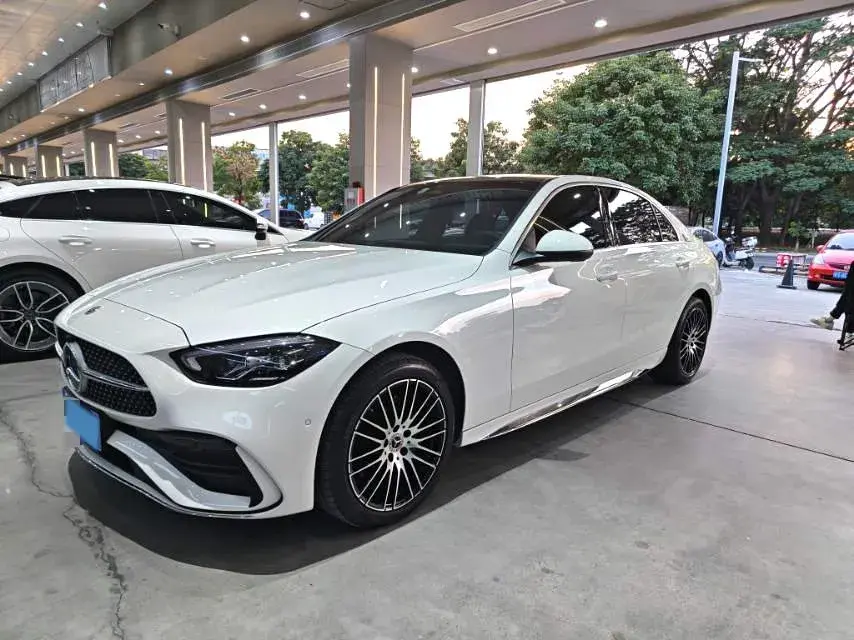 2023 MERCEDES-BENZ C view 1