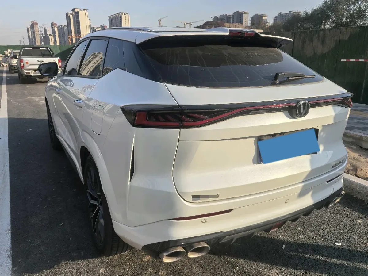 2025 ChangAn UNI-Z 1.5T 188HP L4 7DCT,autocango,china used car exporter,china ev exporter,chinese used car exporter,chinese used ev exporter