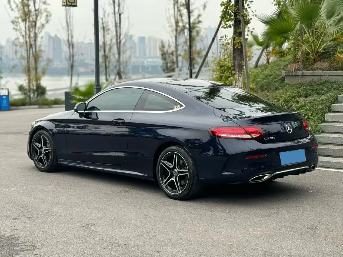 2021 Mercedes-Benz C Class 1.5T 184HP L4 9AT,autocango,china used car exporter,china ev exporter,chinese used car exporter,chinese used ev exporter