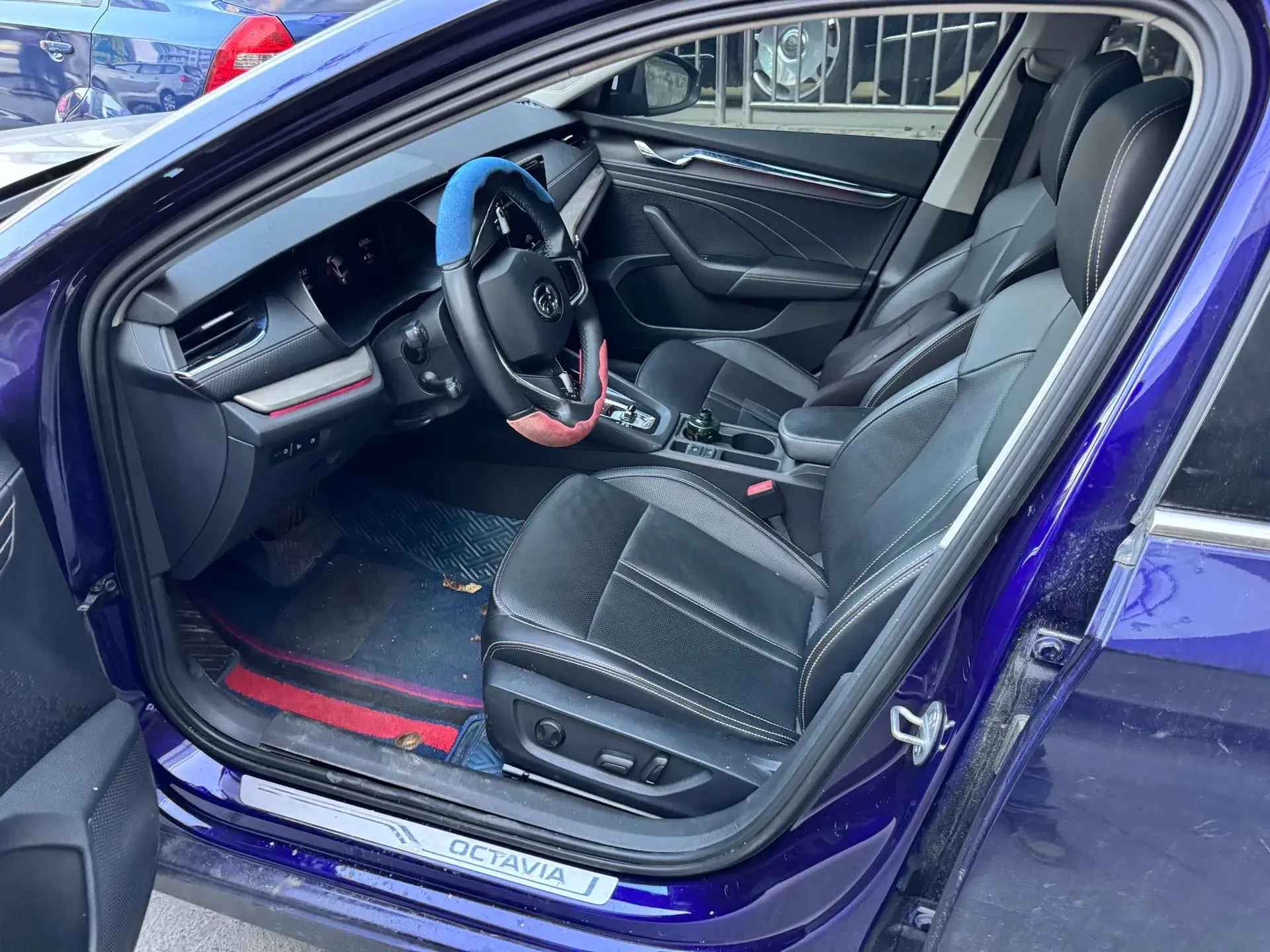 2021 SKODA OCTAVIA thumbnail 4