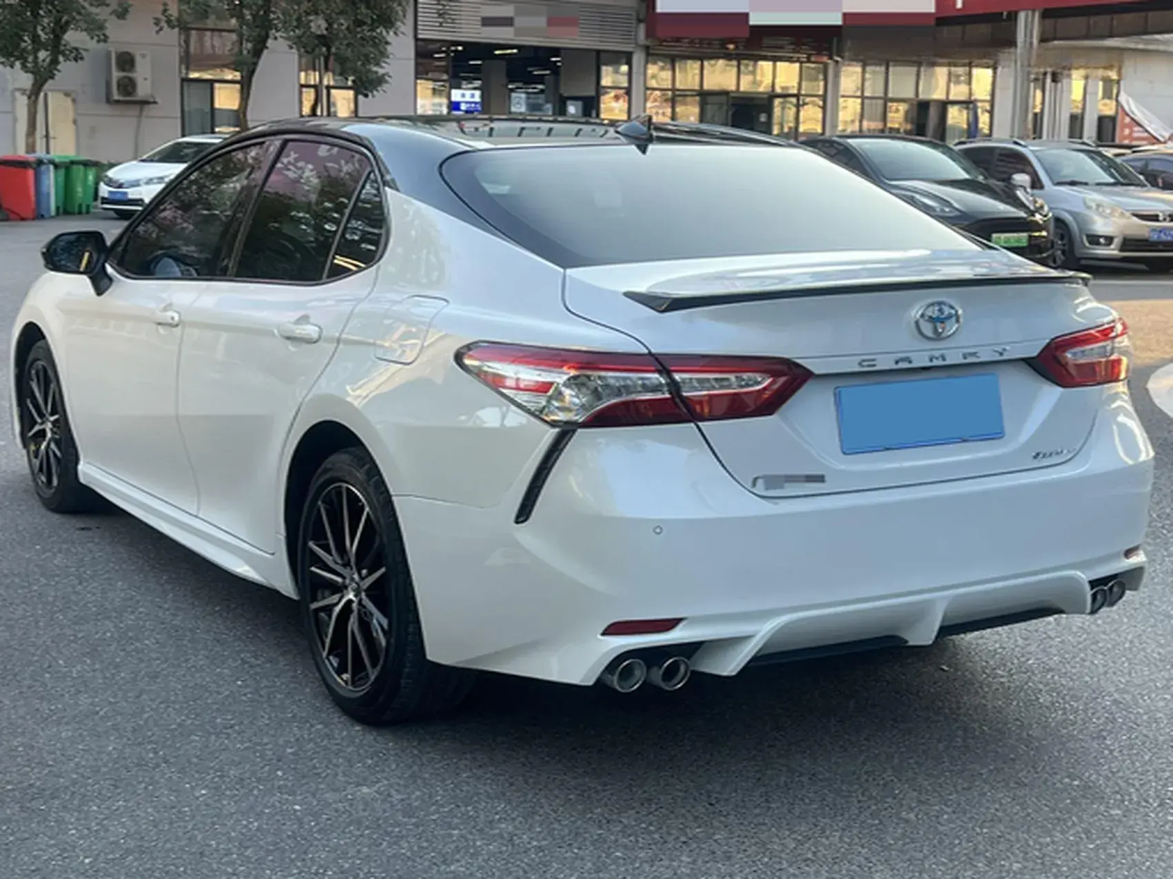 2023 TOYOTA CAMRY thumbnail 3