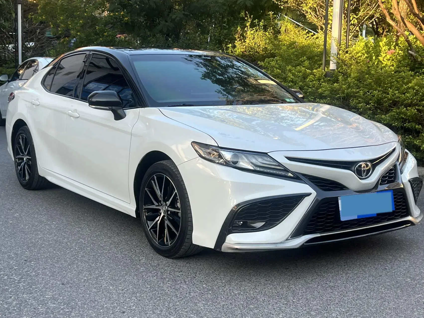 2023 TOYOTA CAMRY thumbnail 2