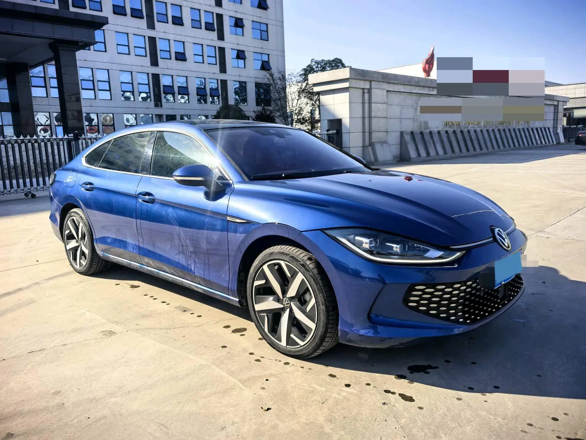 2022 VOLKSWAGEN LAMANDO thumbnail 3