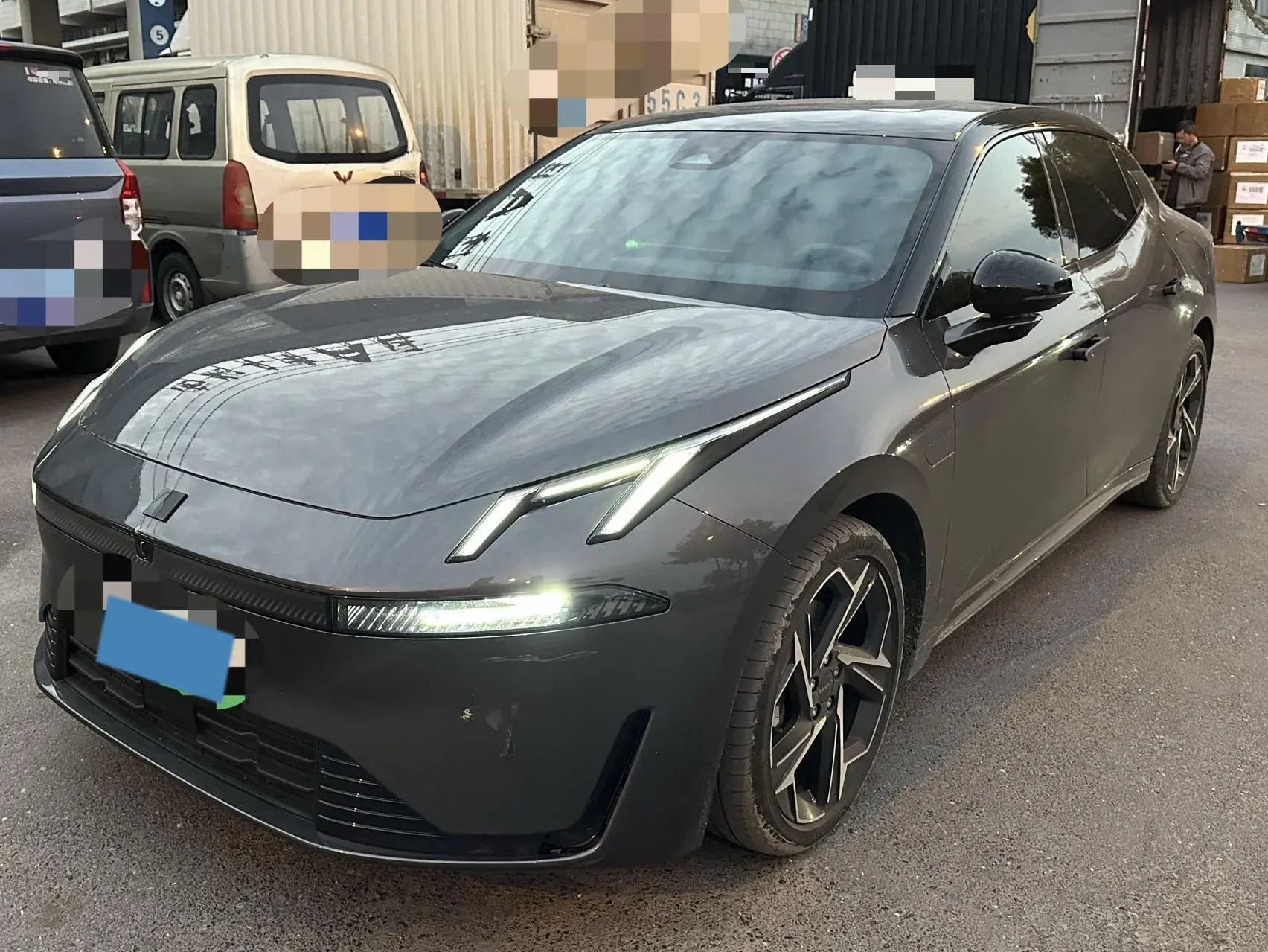 2024 LYNK&CO 07 view 1