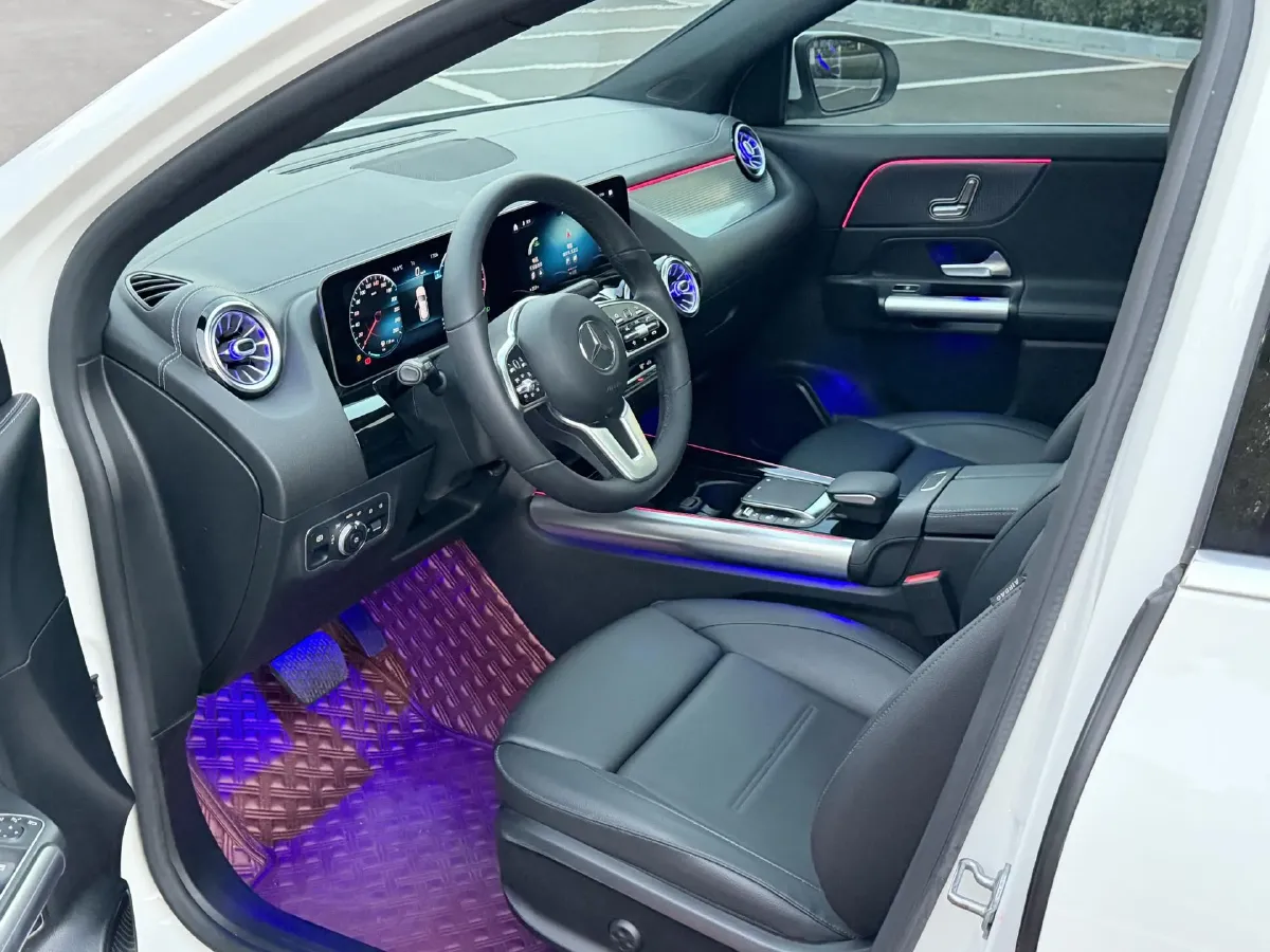 2020 Mercedes-Benz GLA Class 1.3T 163HP L4 7DCT,autocango,china used car exporter,china ev exporter,chinese used car exporter,chinese used ev exporter