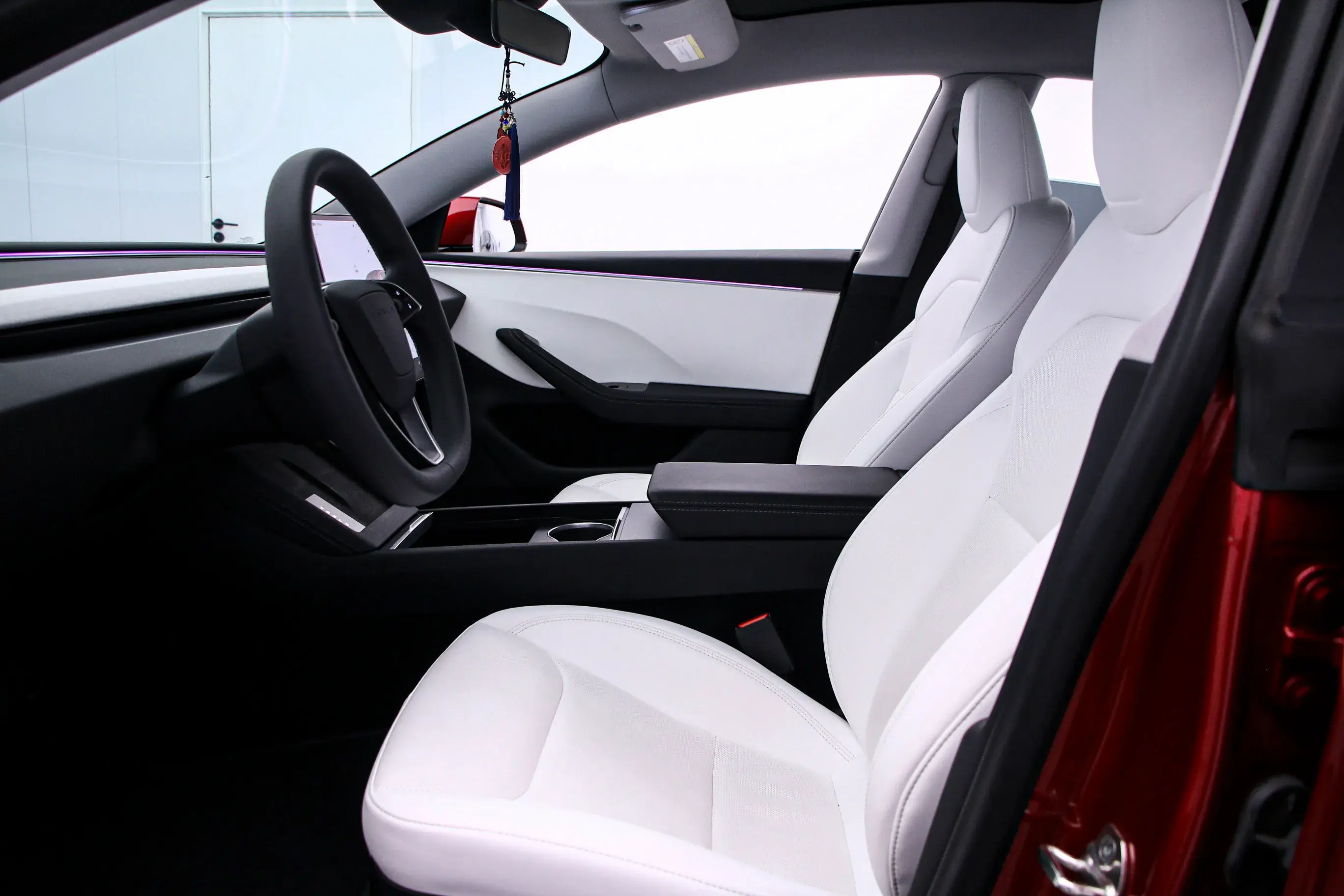 2023 TESLA MODEL thumbnail 4