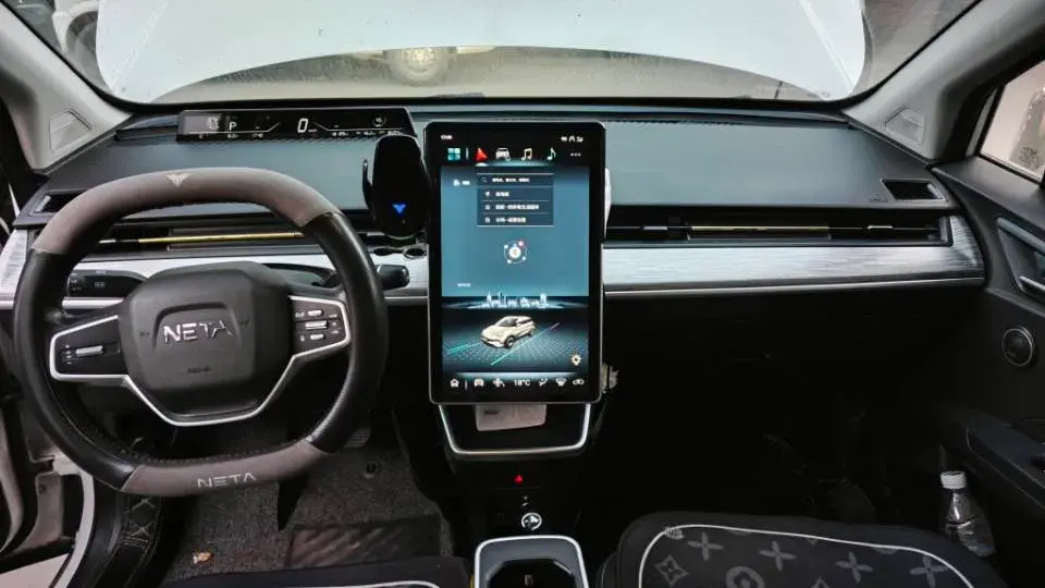 2022 NETA U thumbnail 2