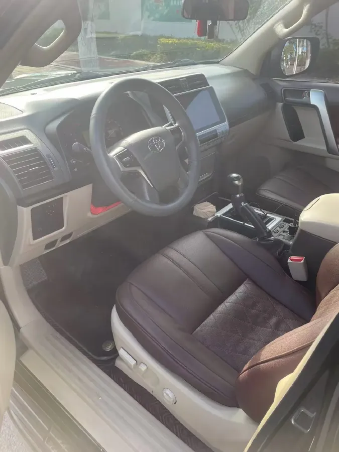 2020 Toyota Yaris 1.6T 261HP L3 6MT,autocango,china used car exporter,china ev exporter,chinese used car exporter,chinese used ev exporter