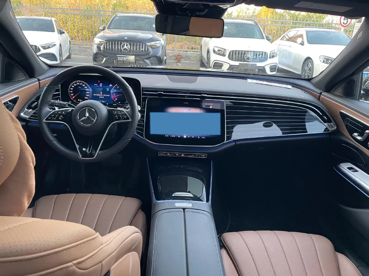 2025 Mercedes-Benz E Class 2.0T 204HP L4 9AT,autocango,china used car exporter,china ev exporter,chinese used car exporter,chinese used ev exporter