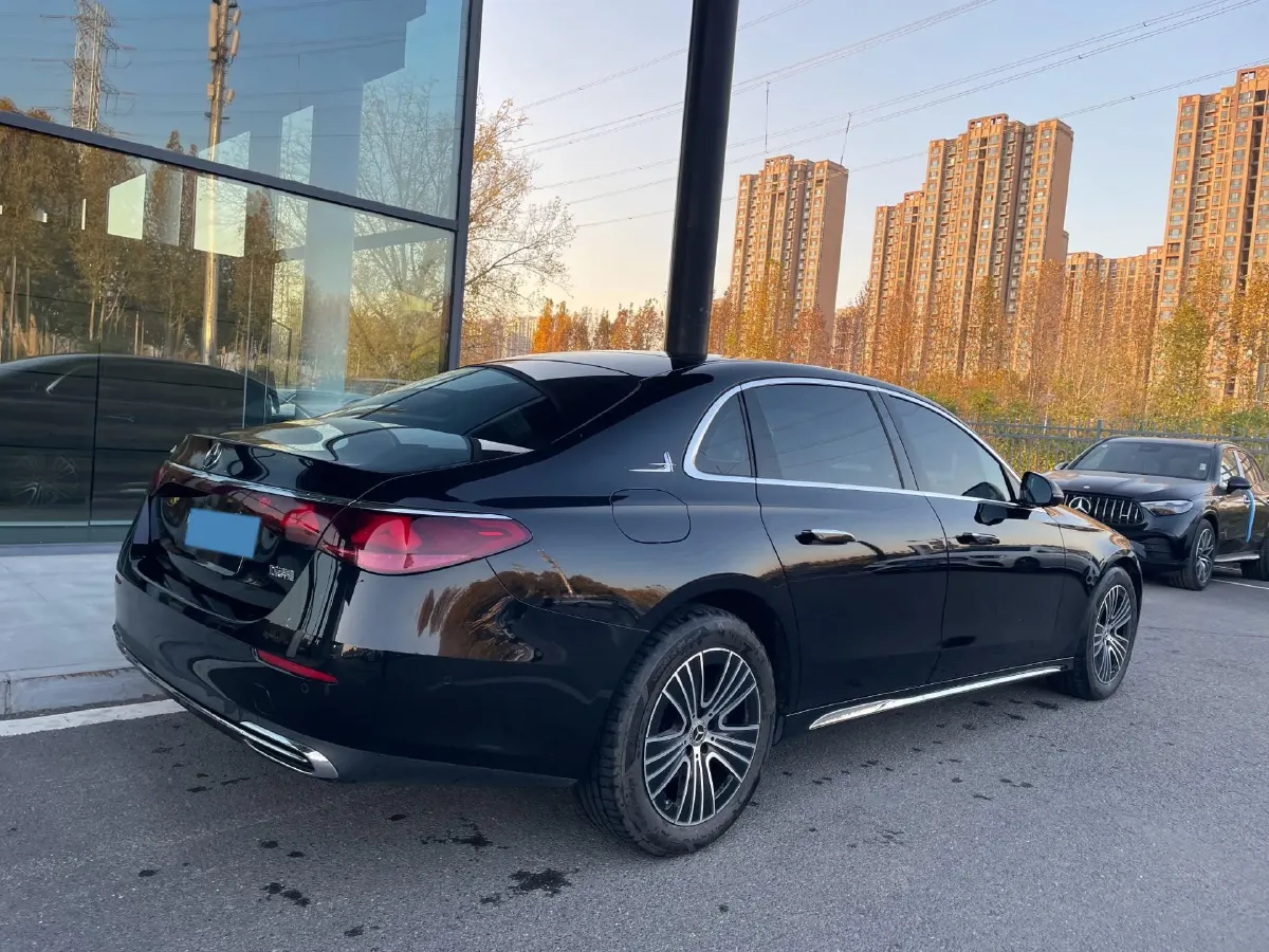 2025 Mercedes-Benz E Class 2.0T 204HP L4 9AT,autocango,china used car exporter,china ev exporter,chinese used car exporter,chinese used ev exporter