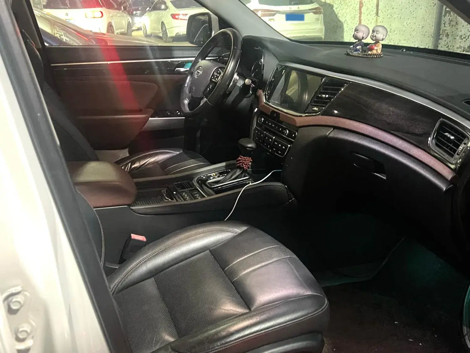 2017 GAC TRUMPCHI thumbnail 4