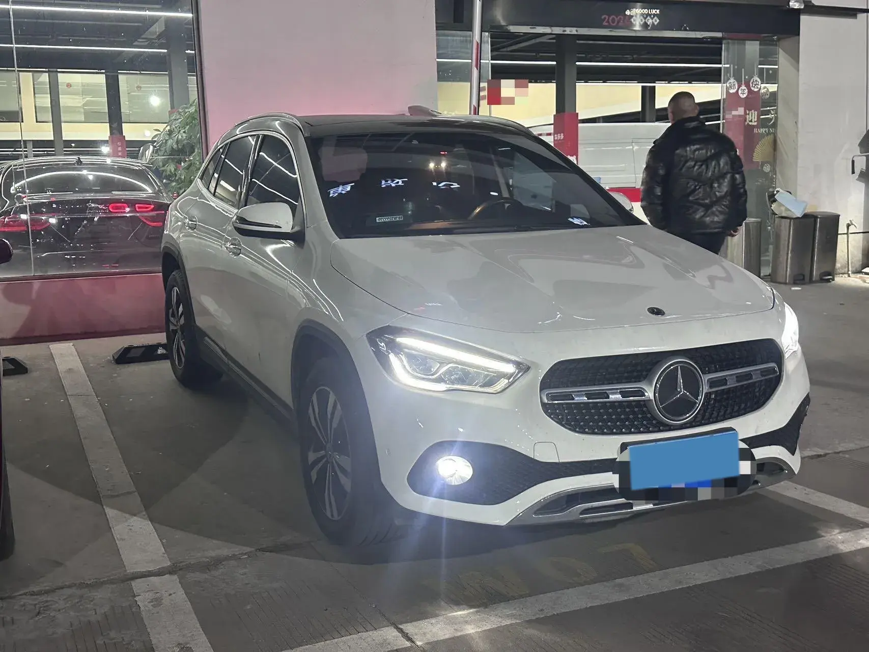 2020 MERCEDES-BENZ GLA thumbnail 3