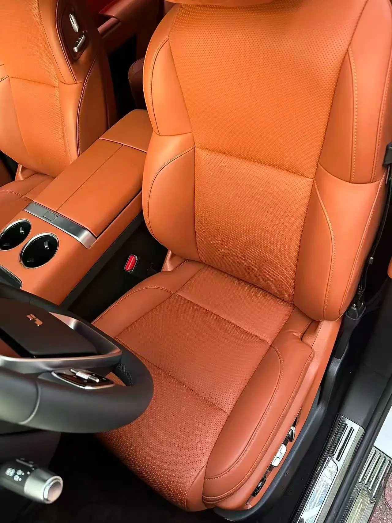 2023 LI L7 thumbnail 4