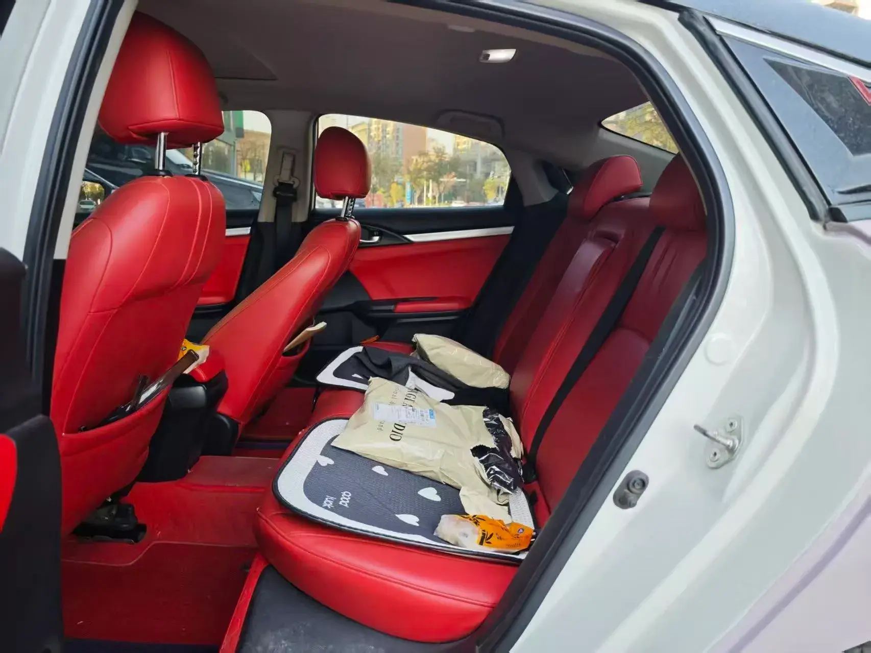 2019 HONDA CIVIC thumbnail 4