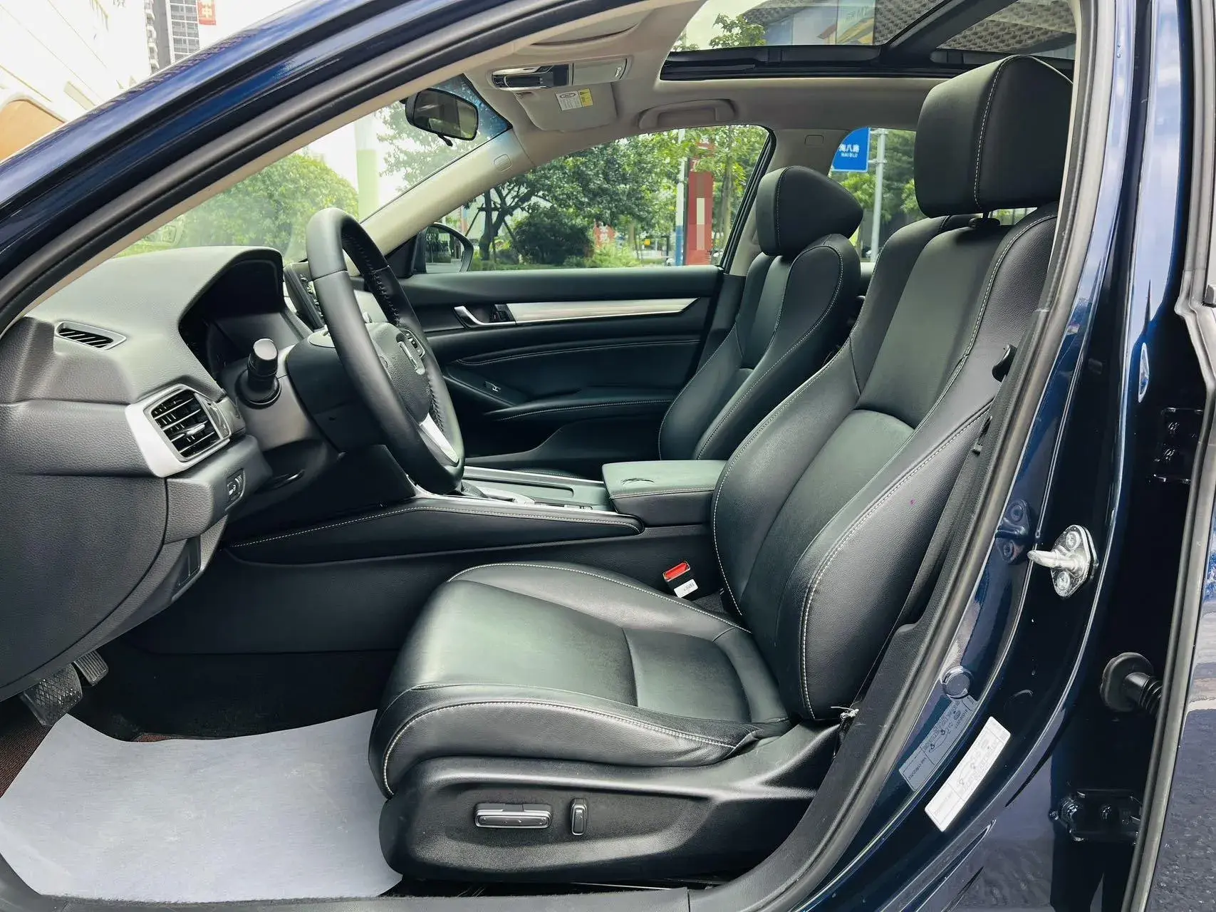 2019 HONDA INSPIRE thumbnail 4