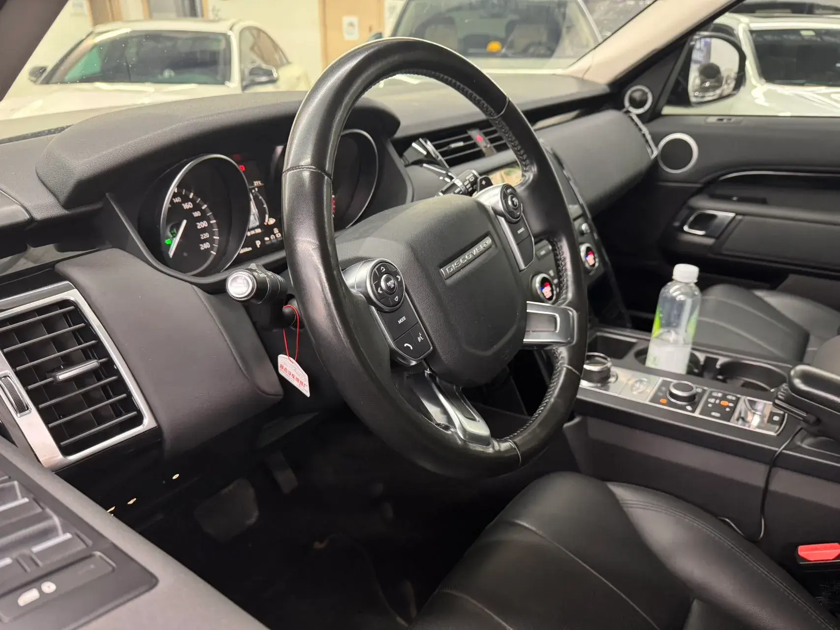 2018 LAND ROVER thumbnail 2