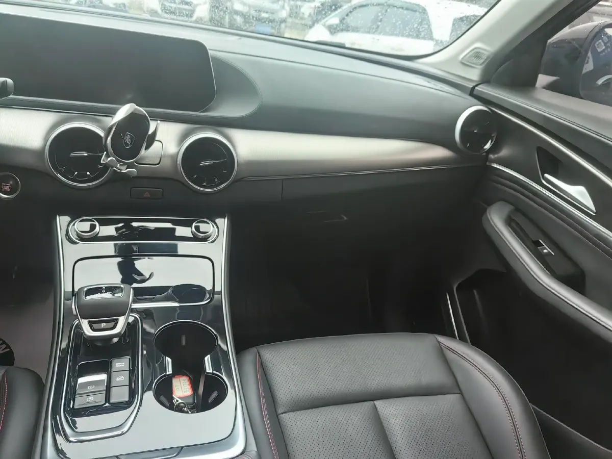 2021 DongFeng Forthing T5 EVO 1.5T 197HP L4 7DCT,autocango,china used car exporter,china ev exporter,chinese used car exporter,chinese used ev exporter