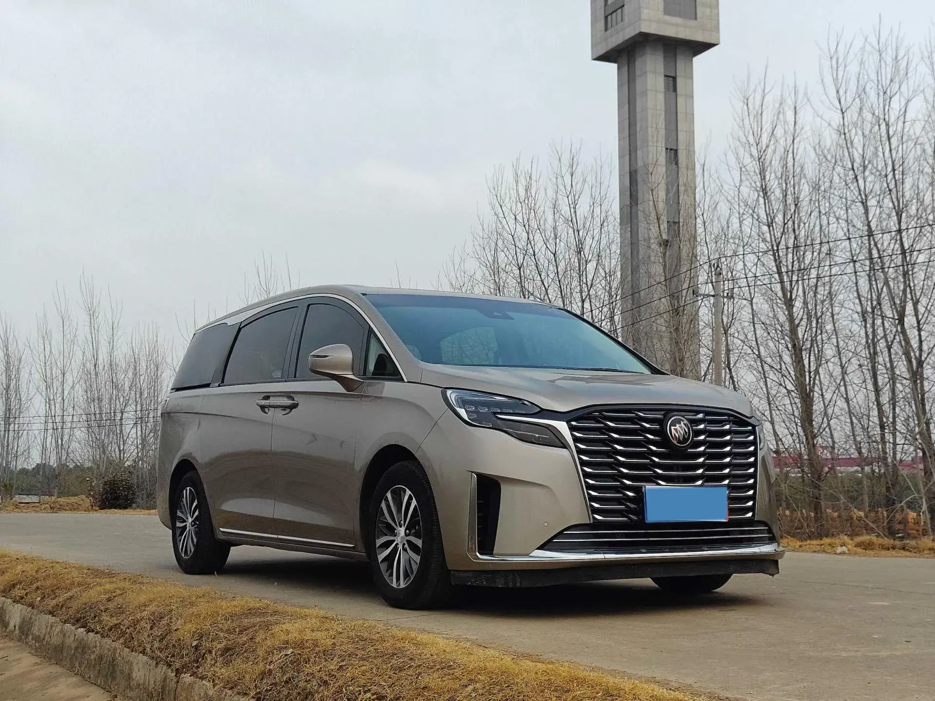 2023 BUICK GL8 thumbnail 3