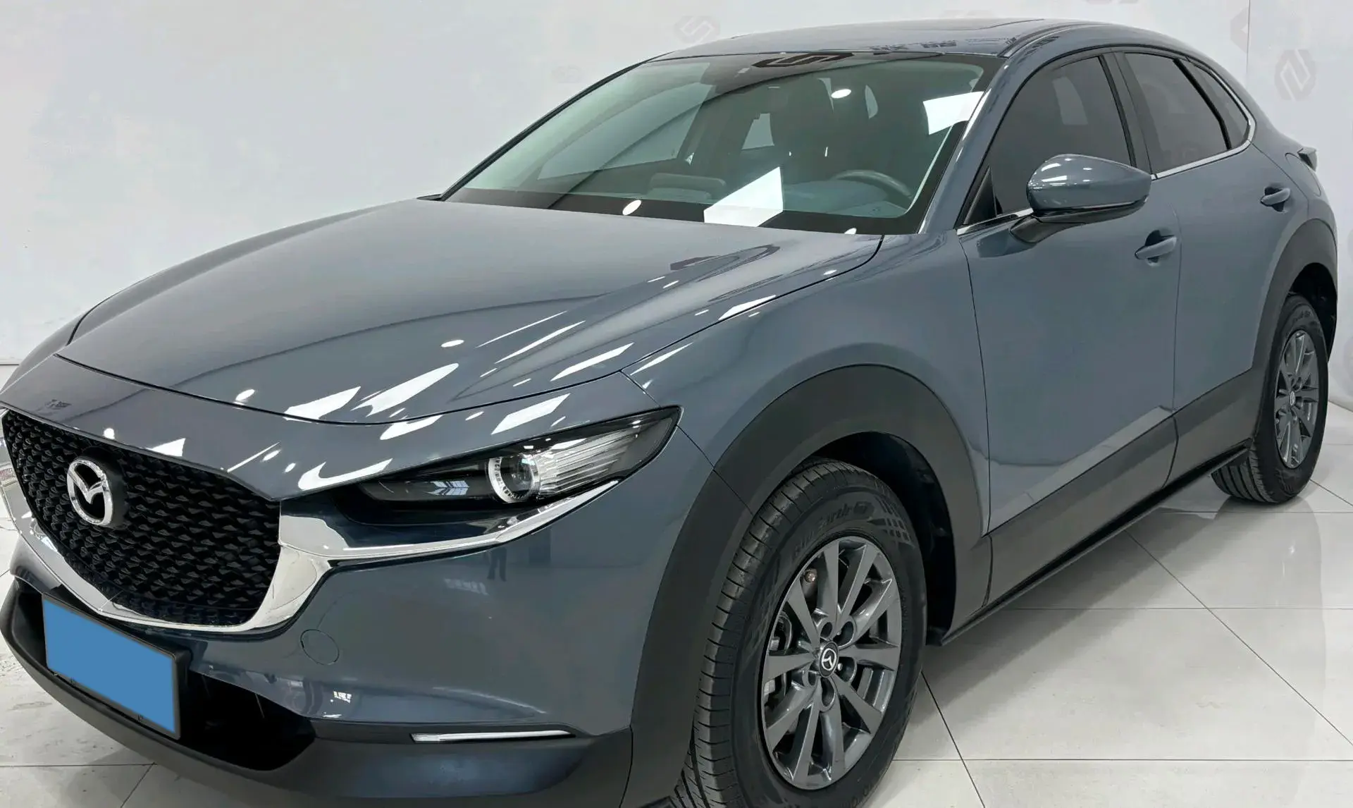 2020 MAZDA CX-30 view 1